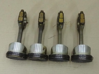 Поршень шатун renault scenic i lift 1.6 16v k4m700 фото №1