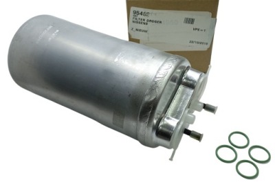 Осушувач кондиціонера nissan primastar opel vivaro a renault trafic 2 фото №1