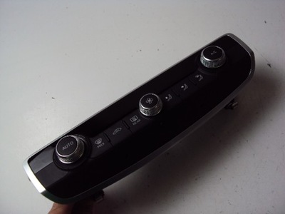 Панель кондиционера audi a1 ii 19- фото №1