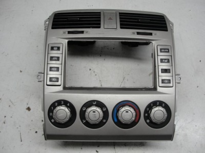 Панель обдув кондиціонера консоль kia carnival 04 фото №1