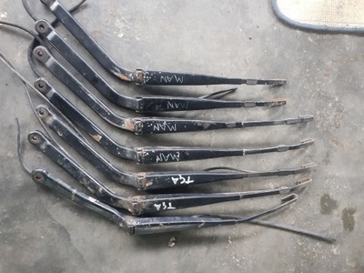 MAN HOLDER WIPER BLADES WIPER BLADES  