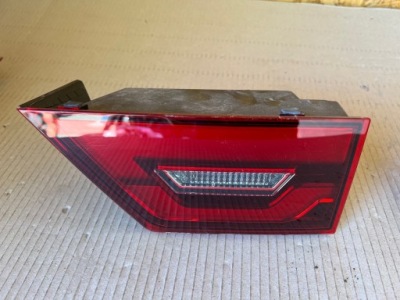 Лампа задня права jaguar e-pace фото №1