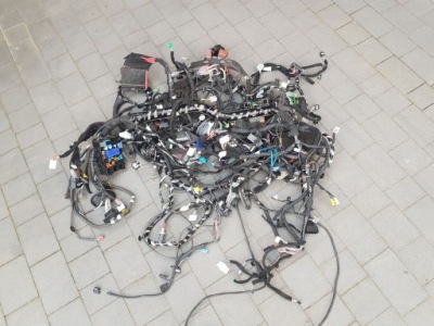 Джгут електропроводка салону renault megane iv kombi 1.2 автоматична коробка передач 241636796r фото №1