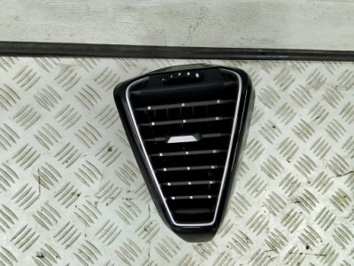 Ds ds7 crossback citroen 2020 решётка обдув левая 98161422dx фото №1