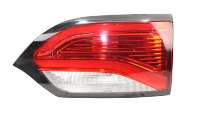 Chrysler pacifica 17- лампа права задня w кришка фото №1