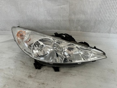 Peugeot 207 правая лампа передняя фото №1