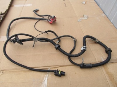Mercedes w204 кабель клемма пиротехническая плюсовая комплектная фото №1