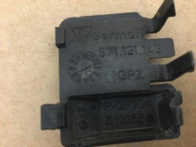 Porsche panamera 971 2024 з передній dachy фото №1