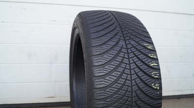 225/45R17 94V Goodyear Vector 4Seasons Gen-2