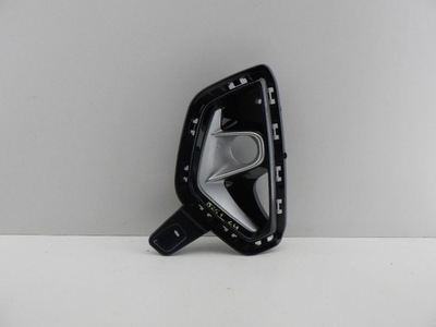 Kia stonic lift 2020- решётка рамка левая фото №1