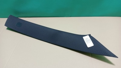 Mercedes a klasa w176 amg накладка стійка ліва фото №1