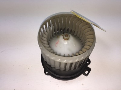 Воздуходувка обдув mitsubishi colt vi mf016070-070 фото №1