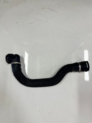 Шланг труба wąż wody jaguar f-pace hk83-8260-ae фото №1