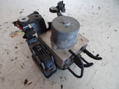 Насос abs ford mondeo mk4 7g912c405ab фото №1