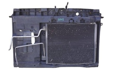 Peugeot 207 1.6b pas передний d742 фото №1