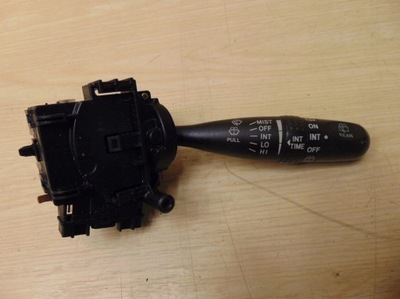 Переключатель дворник toyota corolla e12 фото №1