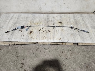 Toyota yaris iv cross гібрид трос перемикання передач фото №1