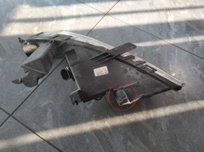 Opel оригінальний номер 13293619 протитуманна фара поворотник правий фото №1