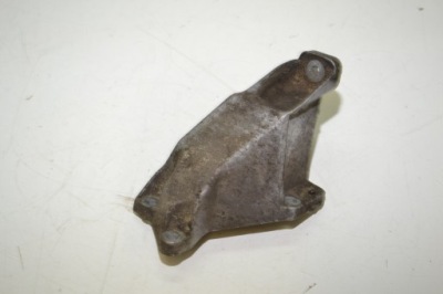 Audi a4 b5 94-99 1.8 adr кронштейн двигуна 8d0199307h фото №1