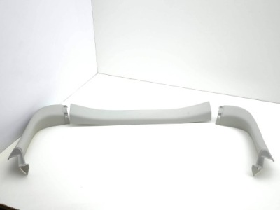 Оздоблення кришки багажника land rover discovery sport l550 633100740 фото №1