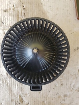 Вентилятор вентилятор vw touareg iii 4m1820021b фото №1