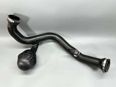 Audi a4 b9 a5 f5 8w 2.0tfsi шланг воздуха труба резонатор датчик фото №1