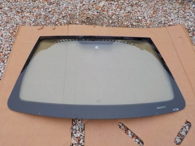 Стекло перед jeep grand cherokee wk2 iv 2010- фото №1