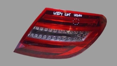 Mercedes w204 лампа правий задній задня права рестайлінг  led 2048205864 фото №1