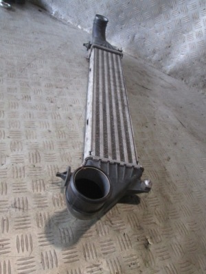 Интеркулер радиатор воздуха mercedes slk r170 a1705000300 фото №1