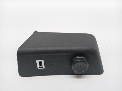 Защита разъём usb 12v opel corsa f фото №1