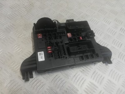 Opel insignia a коробка запобіжників 22737768 фото №1