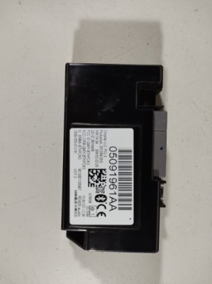 Jeep compass 13- модуль блок керування 05091961aa фото №1