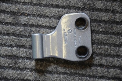 Крепление петля do дверь левых jeeep wrangler jl фото №1