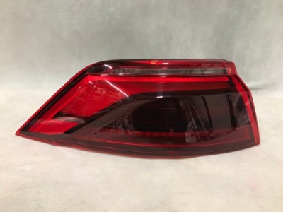 Audi q8 4m8 lift 23- лампа задняя левая low europa фото №1