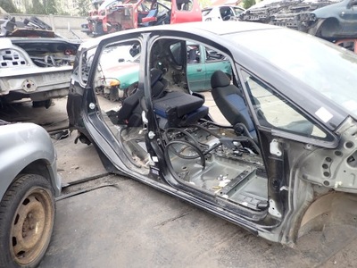 Mitsubishi colt vi z30 02- 5d поріг правий блок двигуна середній чверть фото №1