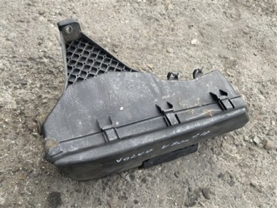 Коробка предохранителей volvo v70 2 2.5 d 9494210 фото №1