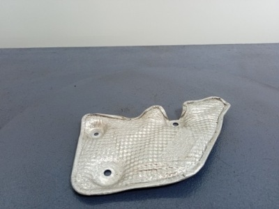 Bmw 7 g11 g12 защита тепловая dpf 7407877 фото №1