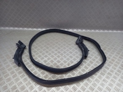 Прокладка кришки багажника дах opel cascada фото №1