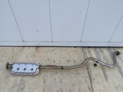 Subaru xv ii 17- гібрид гасник середній труба 2.0 бензин фото №1