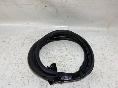 Прокладка багажника кришки задній porsche panamera 970 фото №1