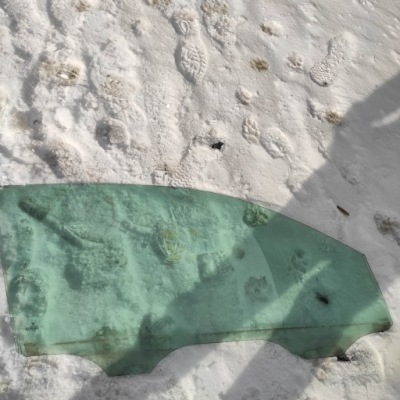 Стекло боковая дверь правый перед polo панель фары 9n 3xd фото №1