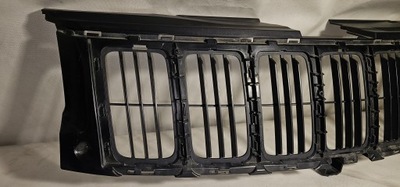 Решітка радіатора jeep grand cherokee 68145201abb фото №1