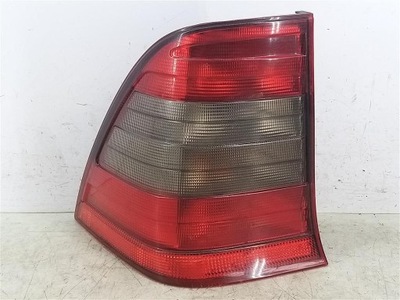 FARO IZQUIERDA PARTE TRASERA PARTE TRASERA MERCEDES CLASE C W202 1.8B 1993-2001 HELLA UNIVERSAL  