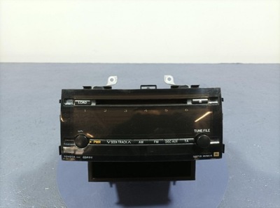 Toyota prius ii 03- радио радиопроигрыватель cd 86120-47231 фото №1