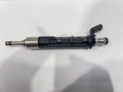 Alfa romeo giulia stelvio 2.0b інжектор форсунка фото №1