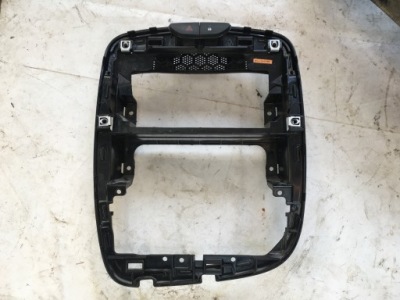 CHÂSSIS INTÉRIEURE PANNEAUX RADIO RENAULT CLIO IV 