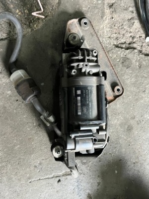 Mercedes компрессор пневматика a212 320 0404 фото №1