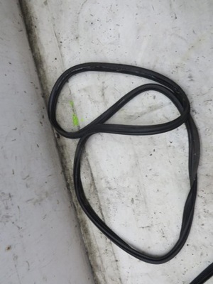 Прокладка кришки багажника volvo xc60 фото №1