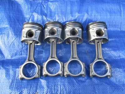 Поршень renault trafic iii nissan qashqai ii 1.6dci фото №1