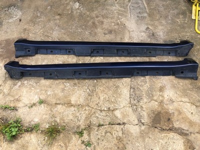 Toyota avensis накладки накладки порог фото №1